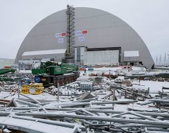 Четвёртый энергоблок в Чернобыле накрыли новым щитом