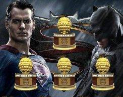 «Бэтмен против Супермена» взял 4 «Золотых малины»