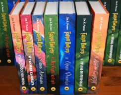 В Кургане нашли 50 тысяч контрафактных книг о Гарри Поттере — в переводе «Росмэн»