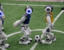 Российские роботы выиграли в футбол у бразильцев 1
